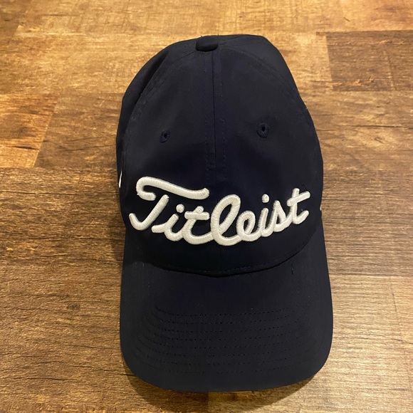 TITLEIST HAT